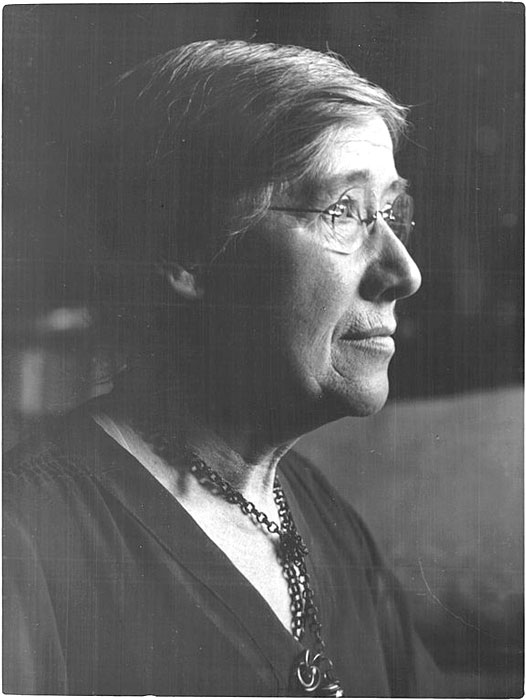 Emma May Martin, 1930